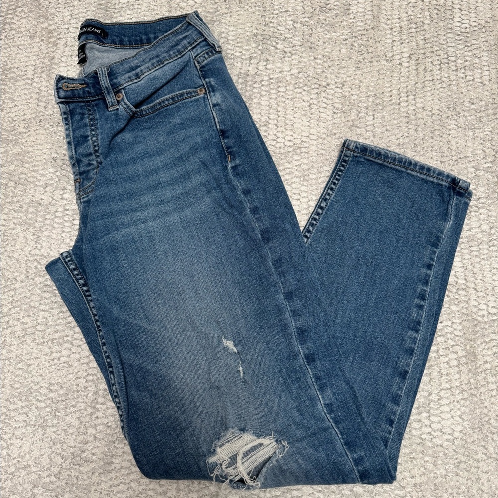 Calvin Klein Jeans distressed mid rise slim boyfriend